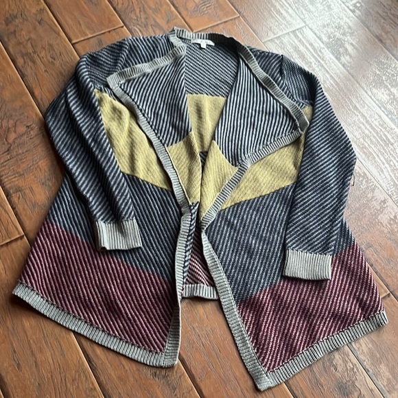 Cabi Cardigan Style 467 - Size Medium - Picture 6 of 11